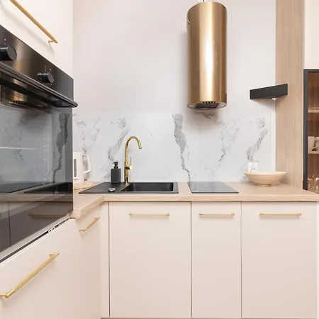 Comfortable And Stylish In By Renters * Gdansk